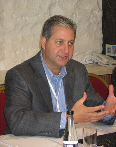 Стивен Кеннистон, евангелист IBM по эффективности систем хранения данных