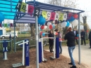 Tele2 установила в Свирице детскую спортивную площадку